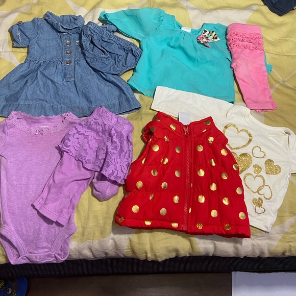 Newborn babygirl bundle - Picture 1 of 7